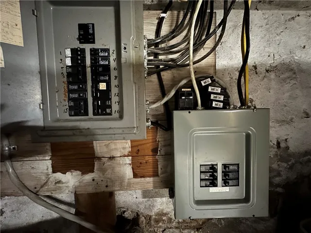 $185,000 | 316 Vienna Street, Palmyra, NY 14522