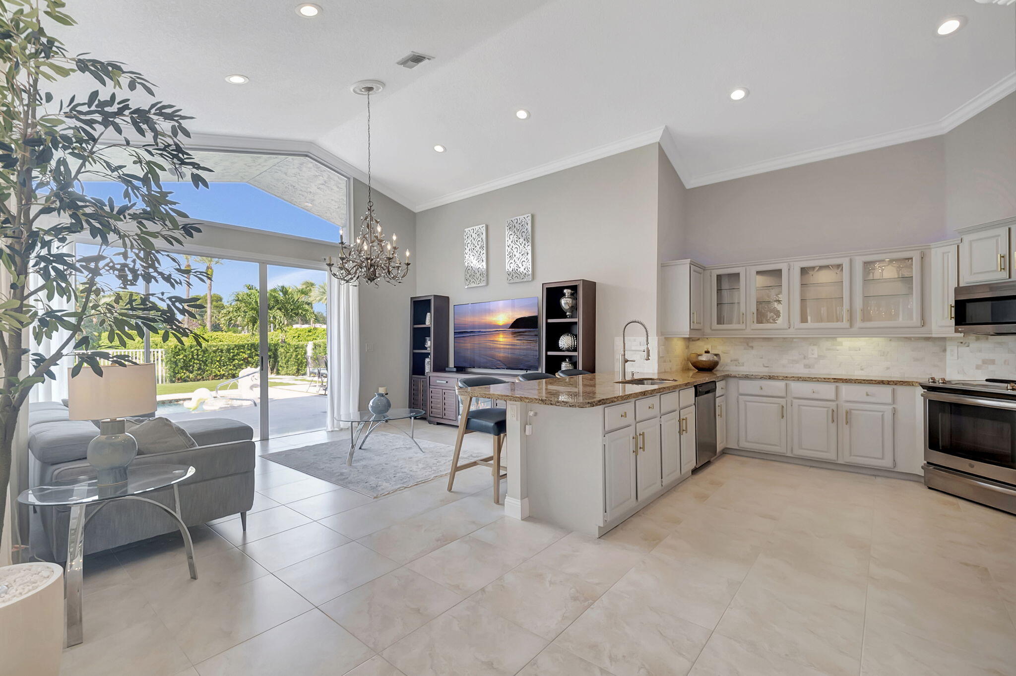 9115 Long Lake Palm Drive Boca Raton, FL 33496 - Photo 6 of 29 13-web-or-mls-DSC_9418