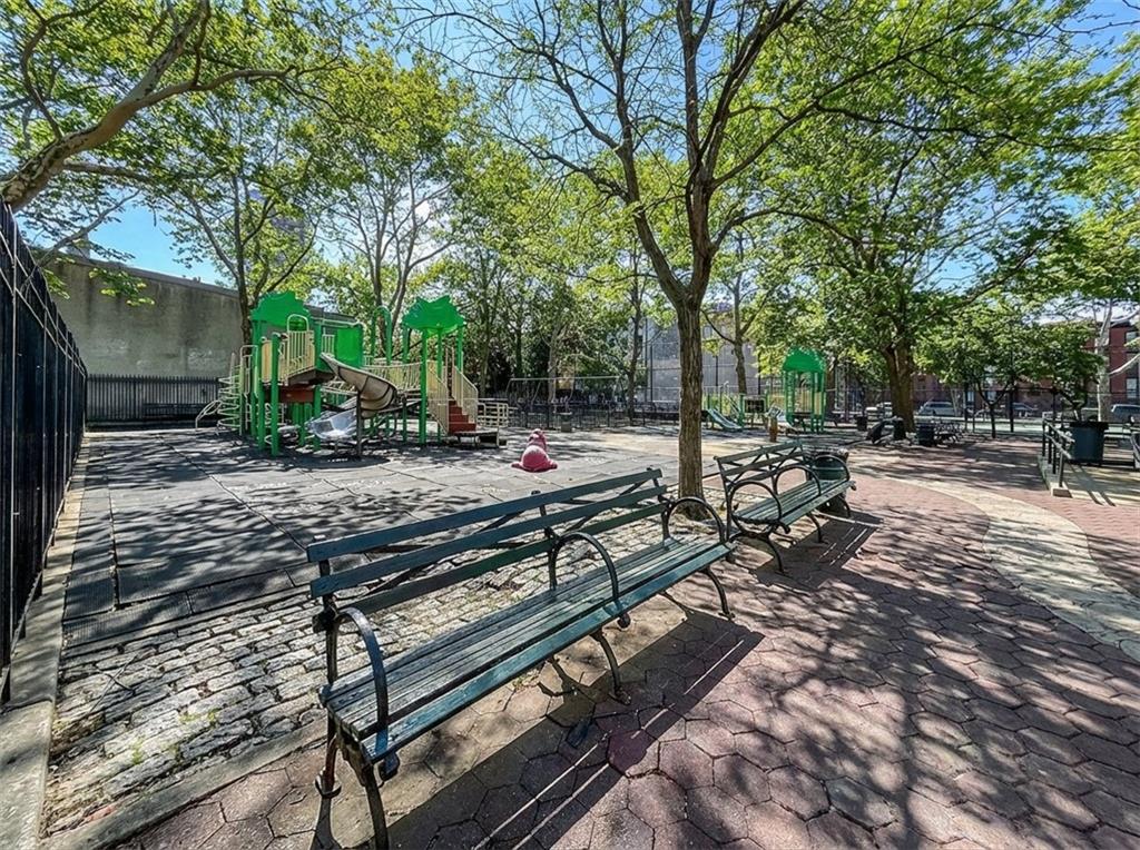 124 Hall Street Brooklyn, NY 11205 - Photo 29 of 29