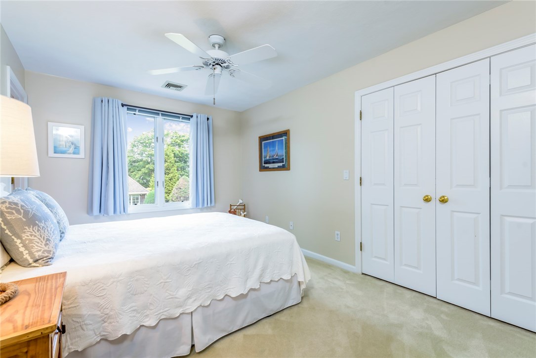 5 Beacon Hill Road, Unit B Newport, RI 02840 - Photo 27 of 36