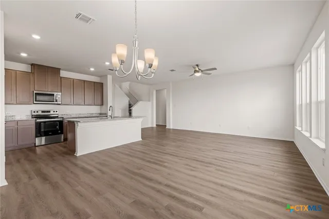 $309,155 | 722 Ryan Street, Belton, TX 76513