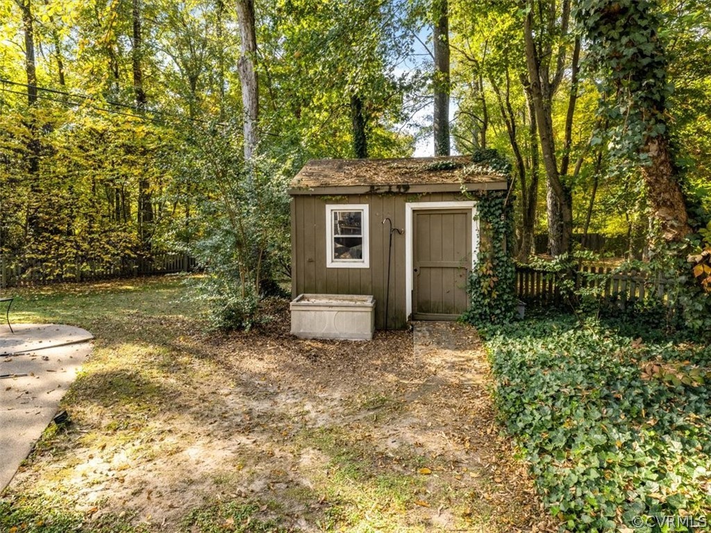 1773 South Dover Pointe Road Henrico, VA 23238 - Photo 37 of 38 Gallery Image 37