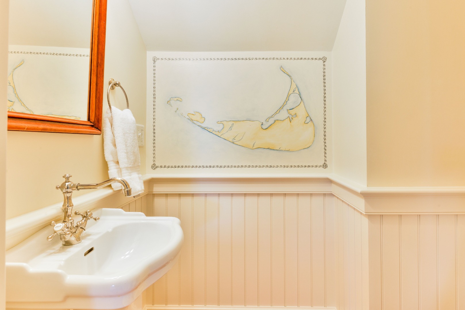 7 Maxey Pond Road Nantucket, MA 02554 - Photo 48 of 51 Gallery Image 48