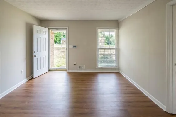 $2,500 | 1802 Driftwood Place, Snellville, GA 30078