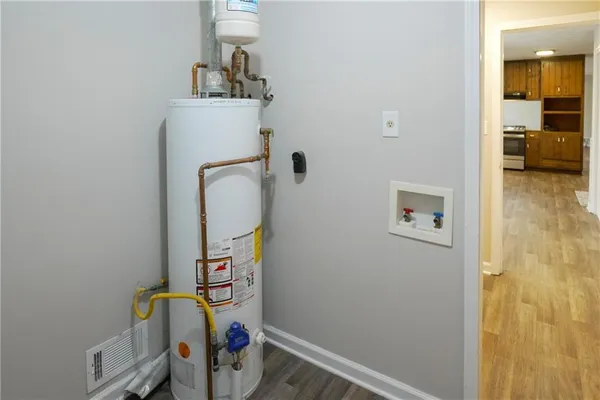 $2,500 | 1802 Driftwood Place, Snellville, GA 30078