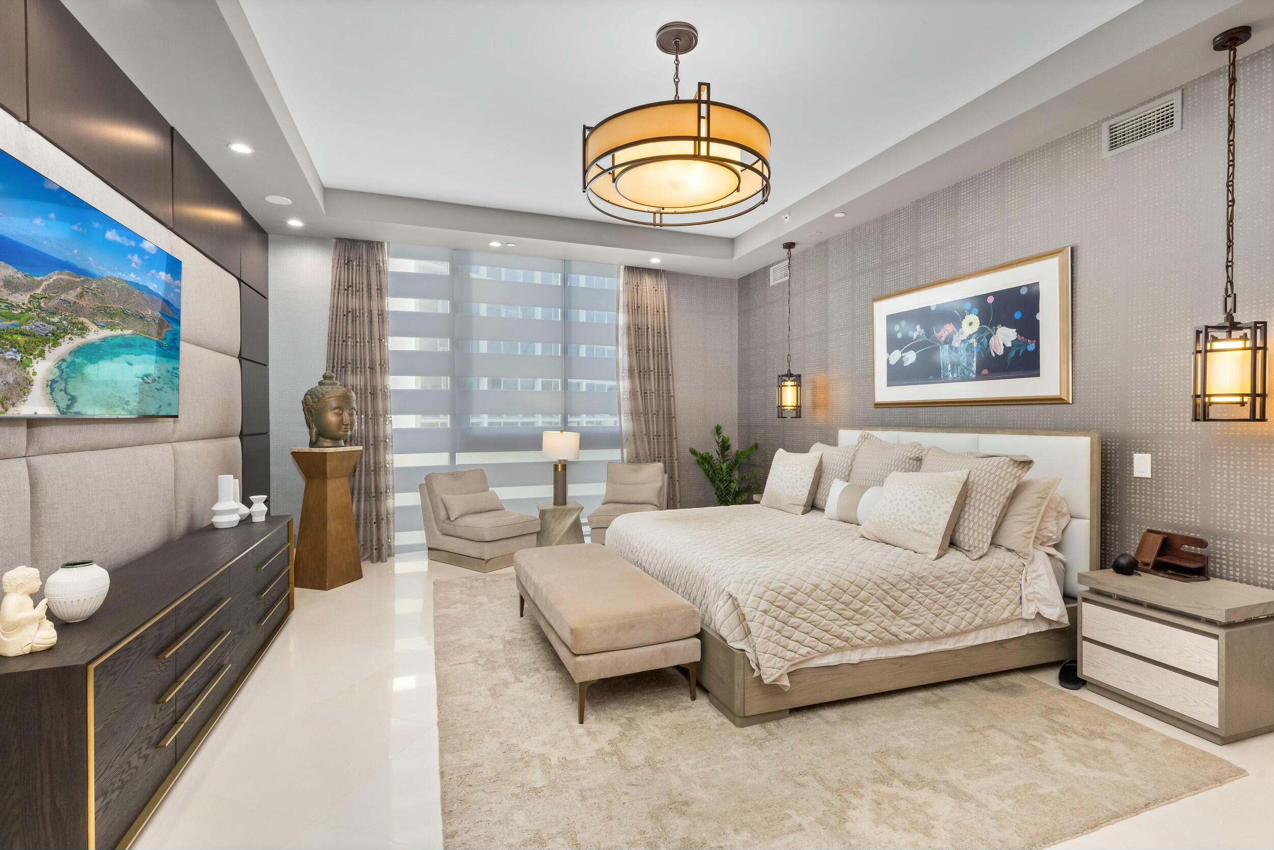 1000 South Ocean Boulevard, Unit 208 Boca Raton, FL 33432 - Photo 15 of 34 Primary bedroom