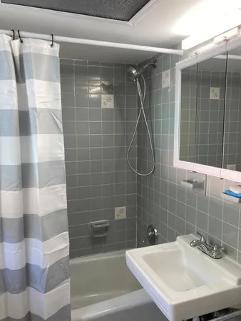 $1,450 | 111 Southeast 1st Street, Unit 7, Boynton Beach, FL 33435