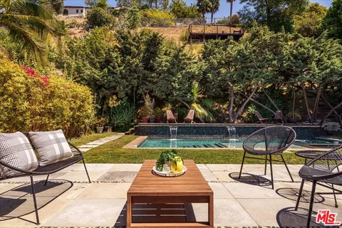 $2,399,000 | 5513 Tuxedo Terrace, Los Angeles, CA 90068