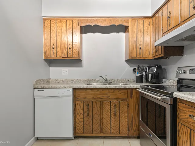 $149,900 | 20206 South Frankfort Square Road, Unit A, Frankfort, IL 60423