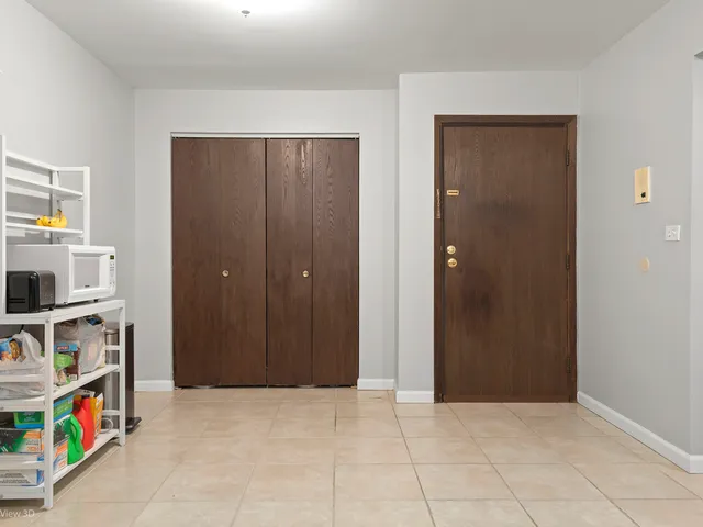 $149,900 | 20206 South Frankfort Square Road, Unit A, Frankfort, IL 60423