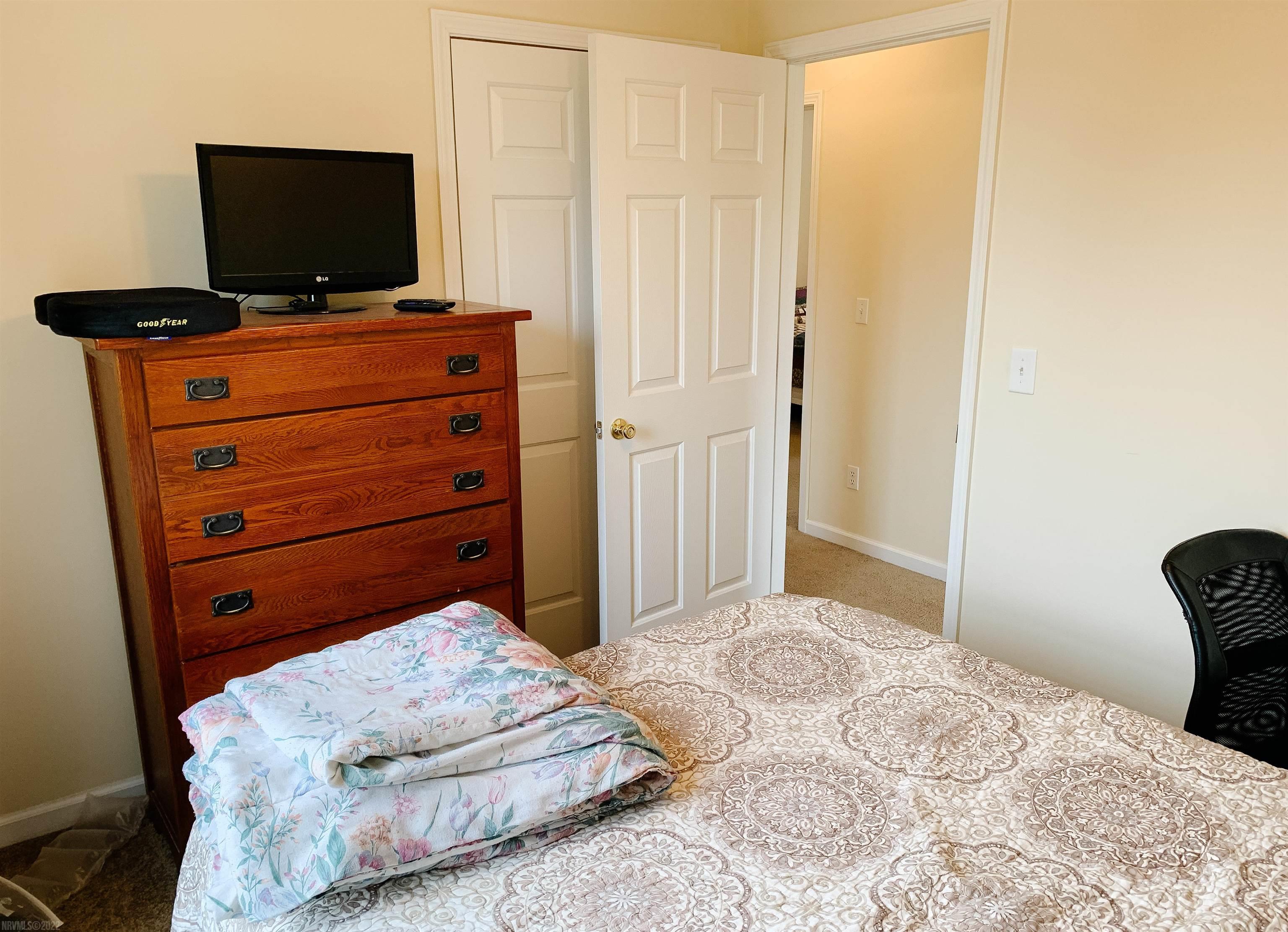 770 Republic Road Christiansburg, VA 24073 - Photo 14 of 29 Gallery Image 14