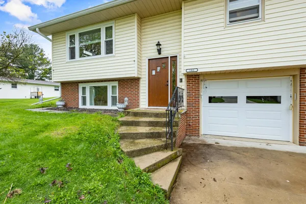 $278,900 | 103 Moorland Drive, Markesan, WI 53946
