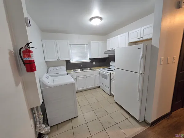 $1,150 | 947 Grebe Street, Unit 4, Baton Rouge, LA 70807