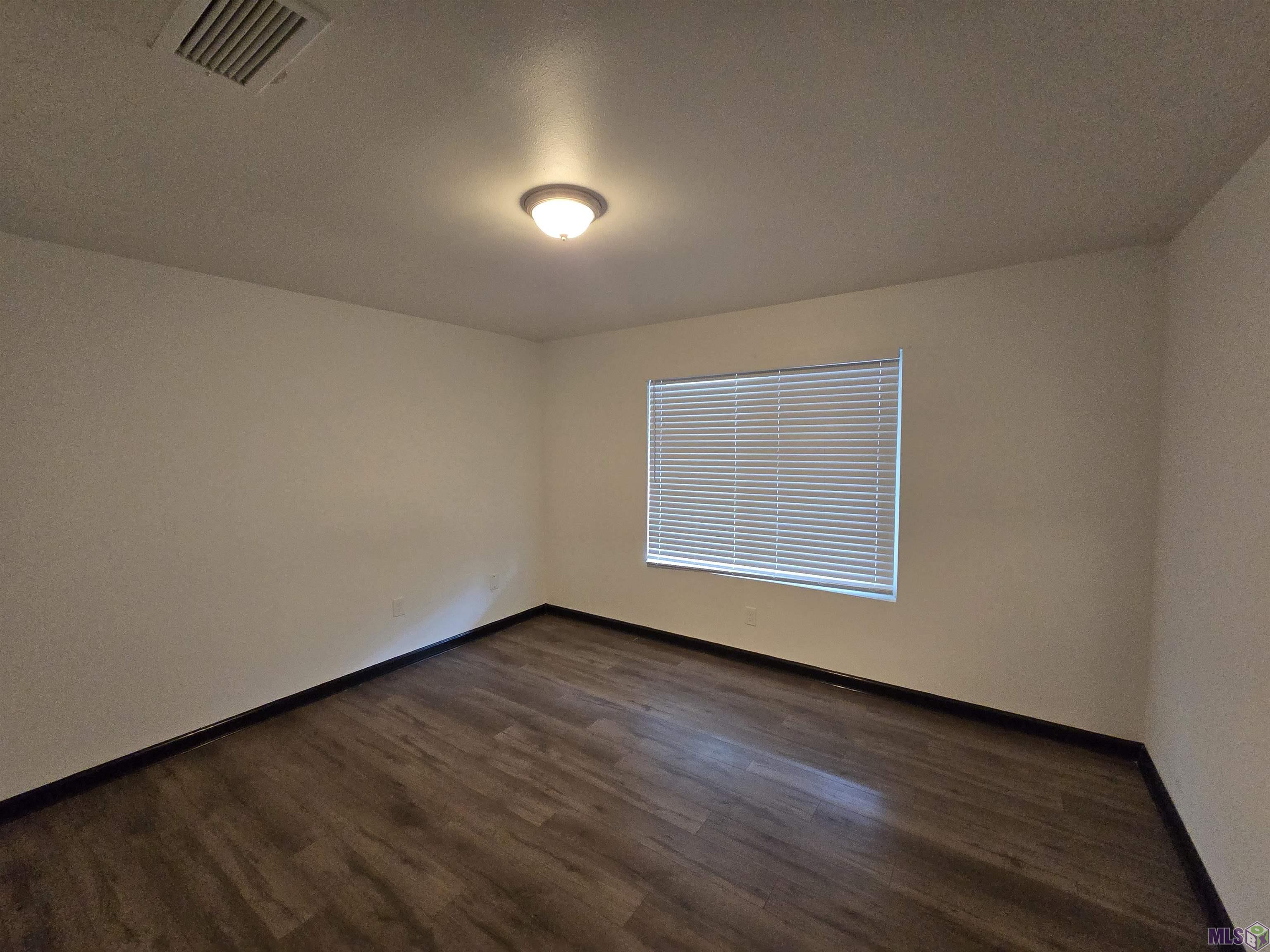 947 Grebe Street, Unit 4 Baton Rouge, LA 70807 - Photo 7 of 9
