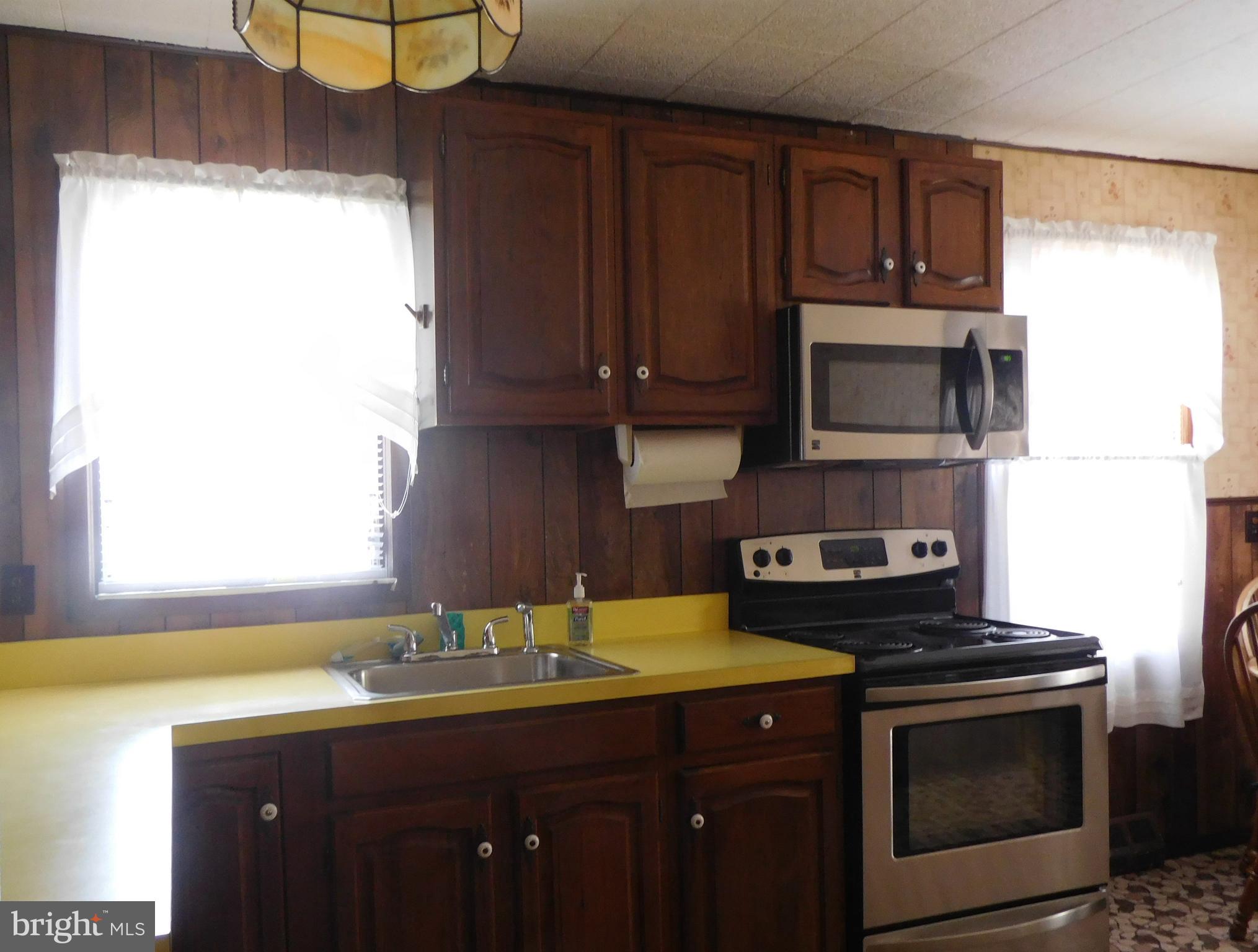 501 Lippincott Avenue Riverside, NJ 08075 - Photo 11 of 30 Kitchen