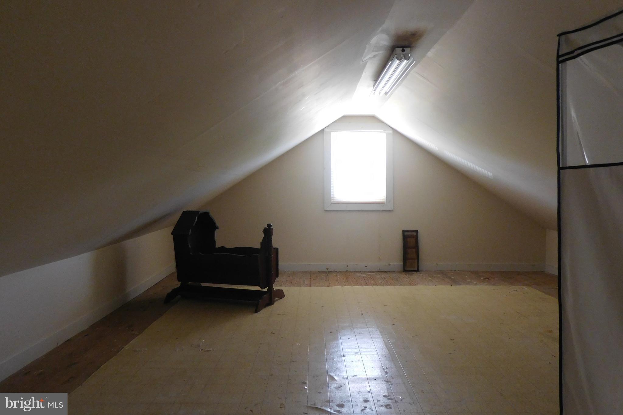 501 Lippincott Avenue Riverside, NJ 08075 - Photo 21 of 30 attic