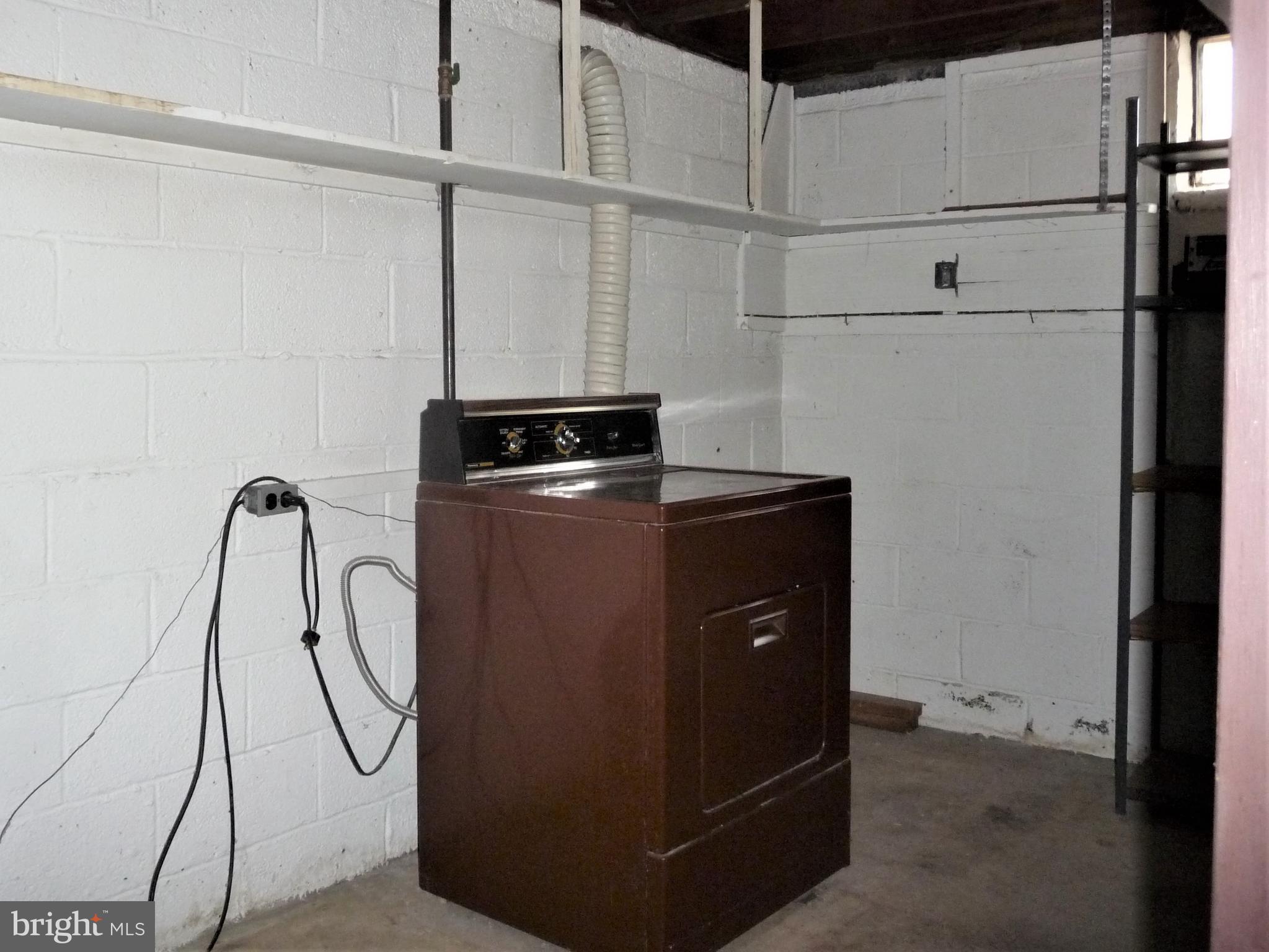 501 Lippincott Avenue Riverside, NJ 08075 - Photo 26 of 30 Basement laundry area