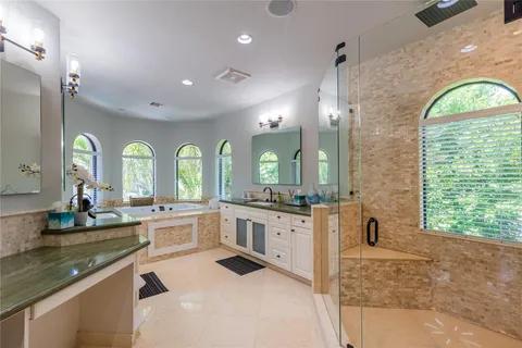 $4,095,000 | 2415 Middle River Drive, Fort Lauderdale, FL 33305