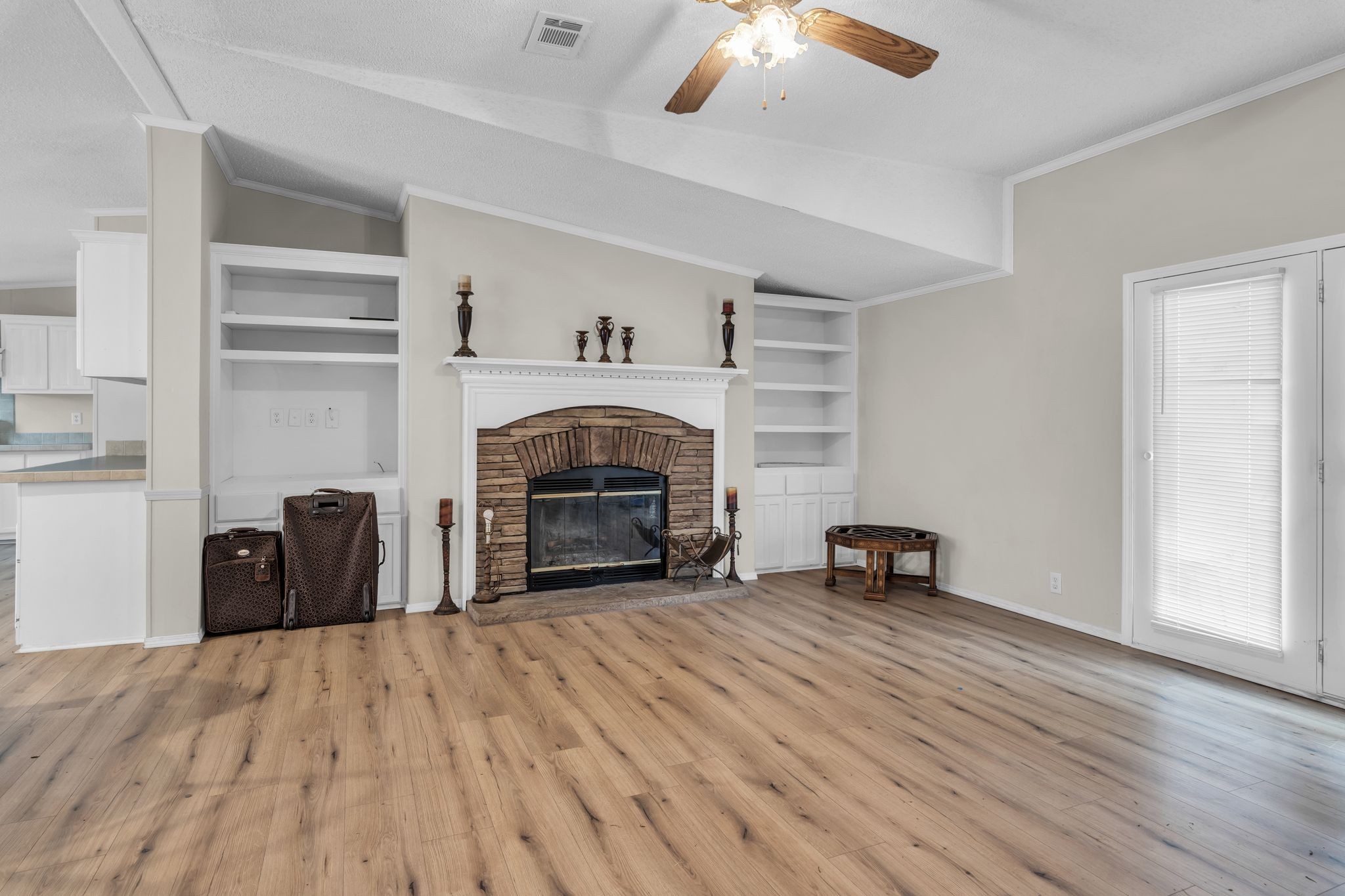 369 Canoe Branch Road Castalian Springs, TN 37031 - Photo 8 of 33 Gallery Image 8