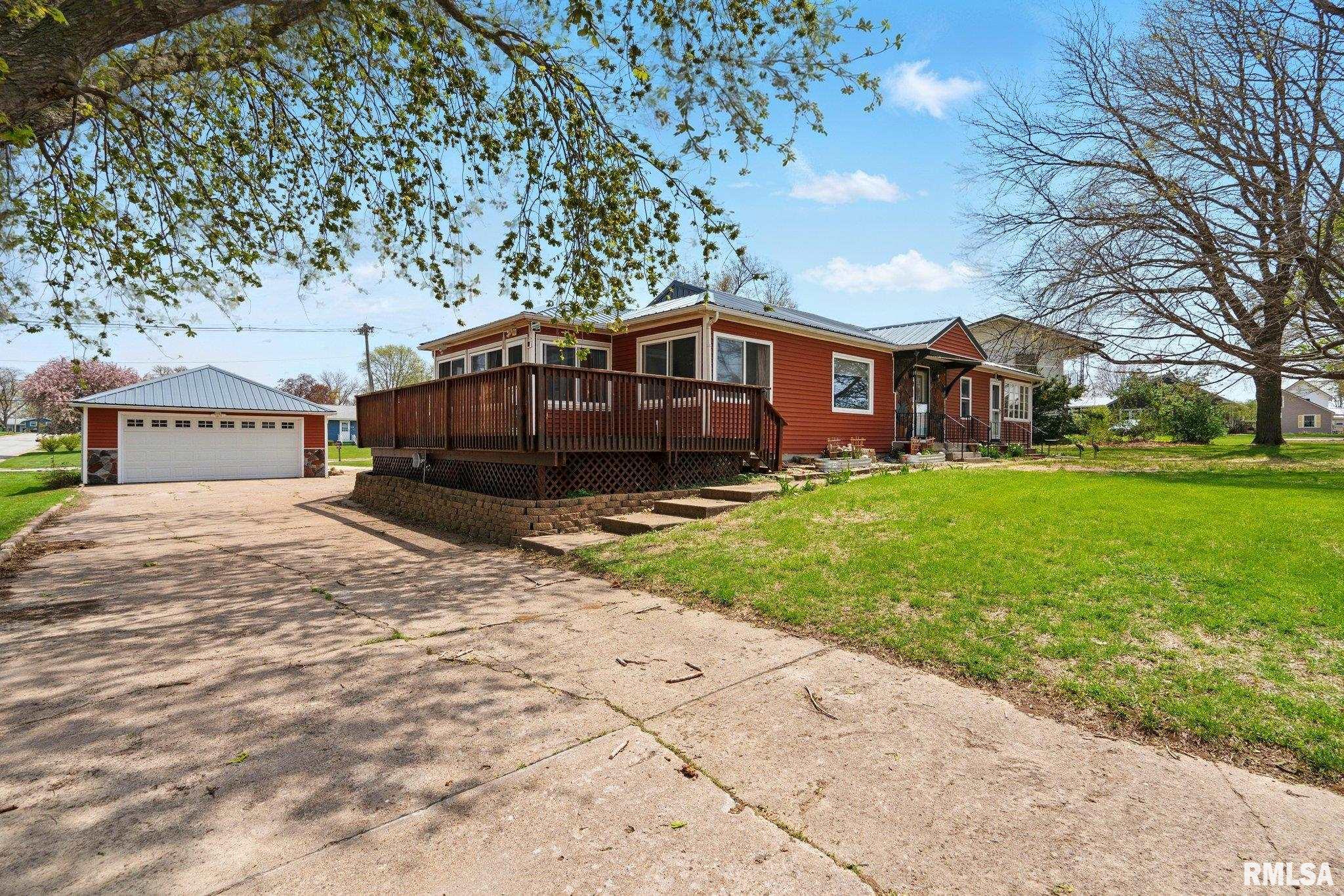 1118 Cedar Street Tipton, IA 52772 - Photo 2 of 30