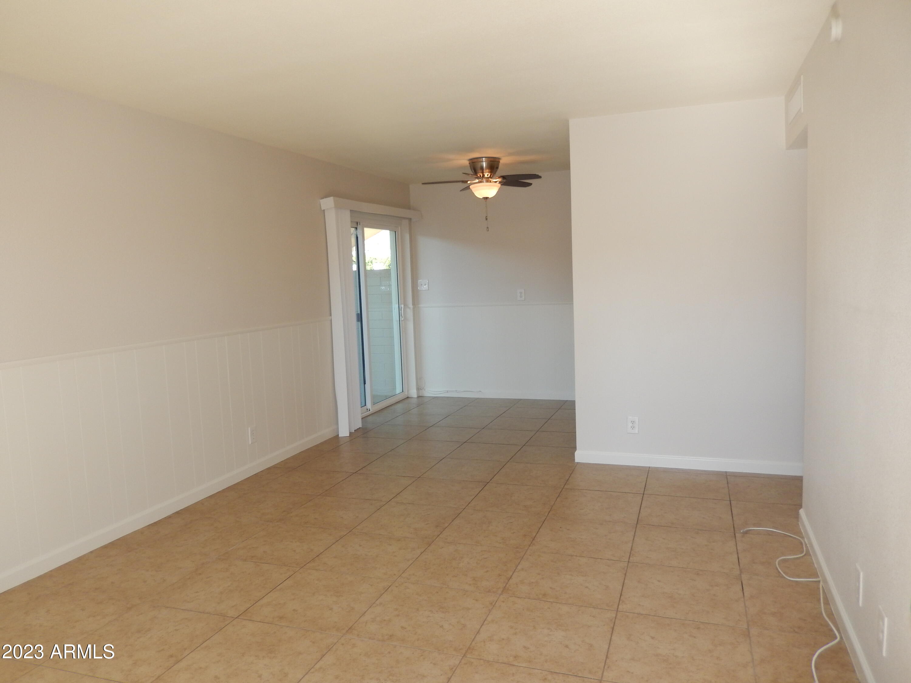 3618 East Montecito Avenue, Unit 2 Phoenix, AZ 85018 - Photo 4 of 17 a view of a bathroom