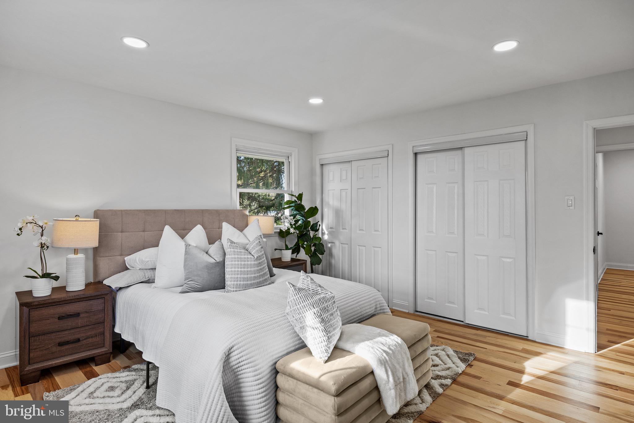 1221 Huntingdon Pike Huntingdon Valley, PA 19006 - Photo 27 of 48 a bedroom with a bed and a window