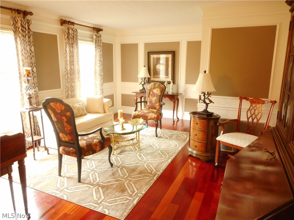 13851 Watt Road Novelty, OH 44072 - Photo 10 of 28 Sunny living room with Brazilian Cherry flooring.