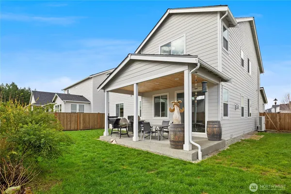 $739,950 | 17723 127th Ave Court East, Puyallup, WA 98374
