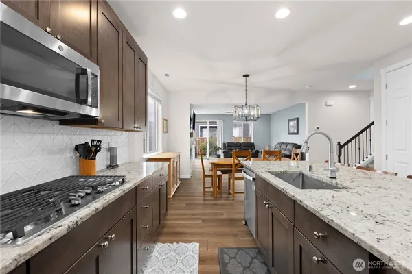 $739,950 | 17723 127th Ave Court East, Puyallup, WA 98374