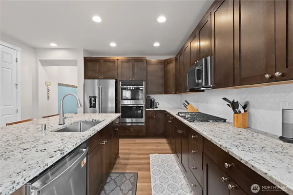 $739,950 | 17723 127th Ave Court East, Puyallup, WA 98374