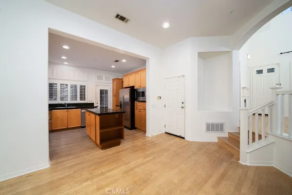 $1,138,000 | 30 Burlingame, Irvine, CA 92602