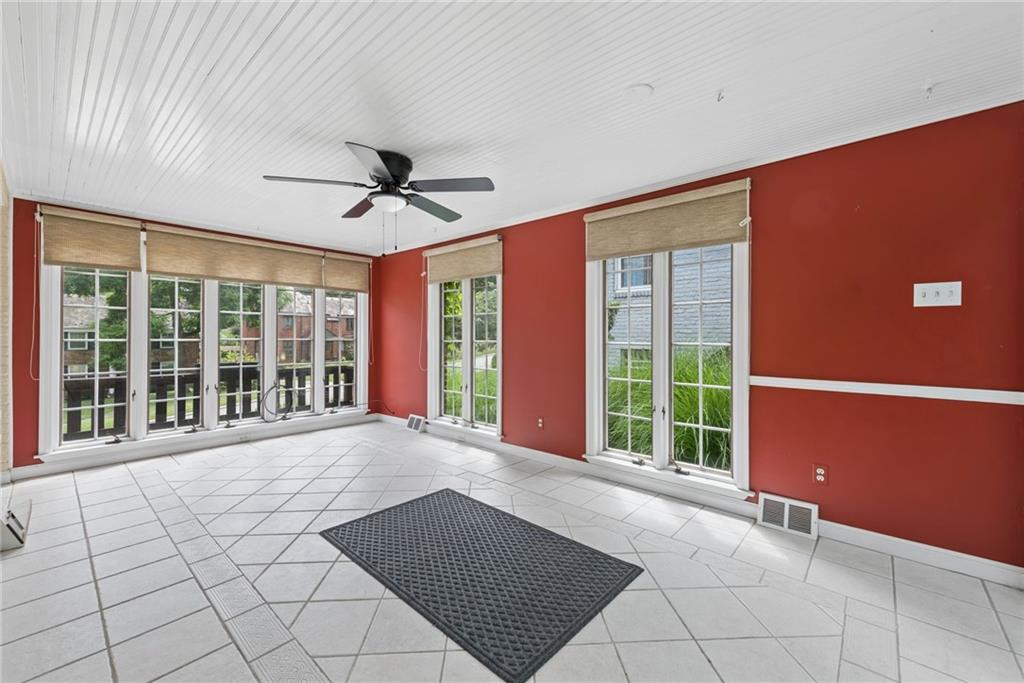 111 East Bruceton Road Pittsburgh, PA 15236 - Photo 12 of 46 Gallery Image 12
