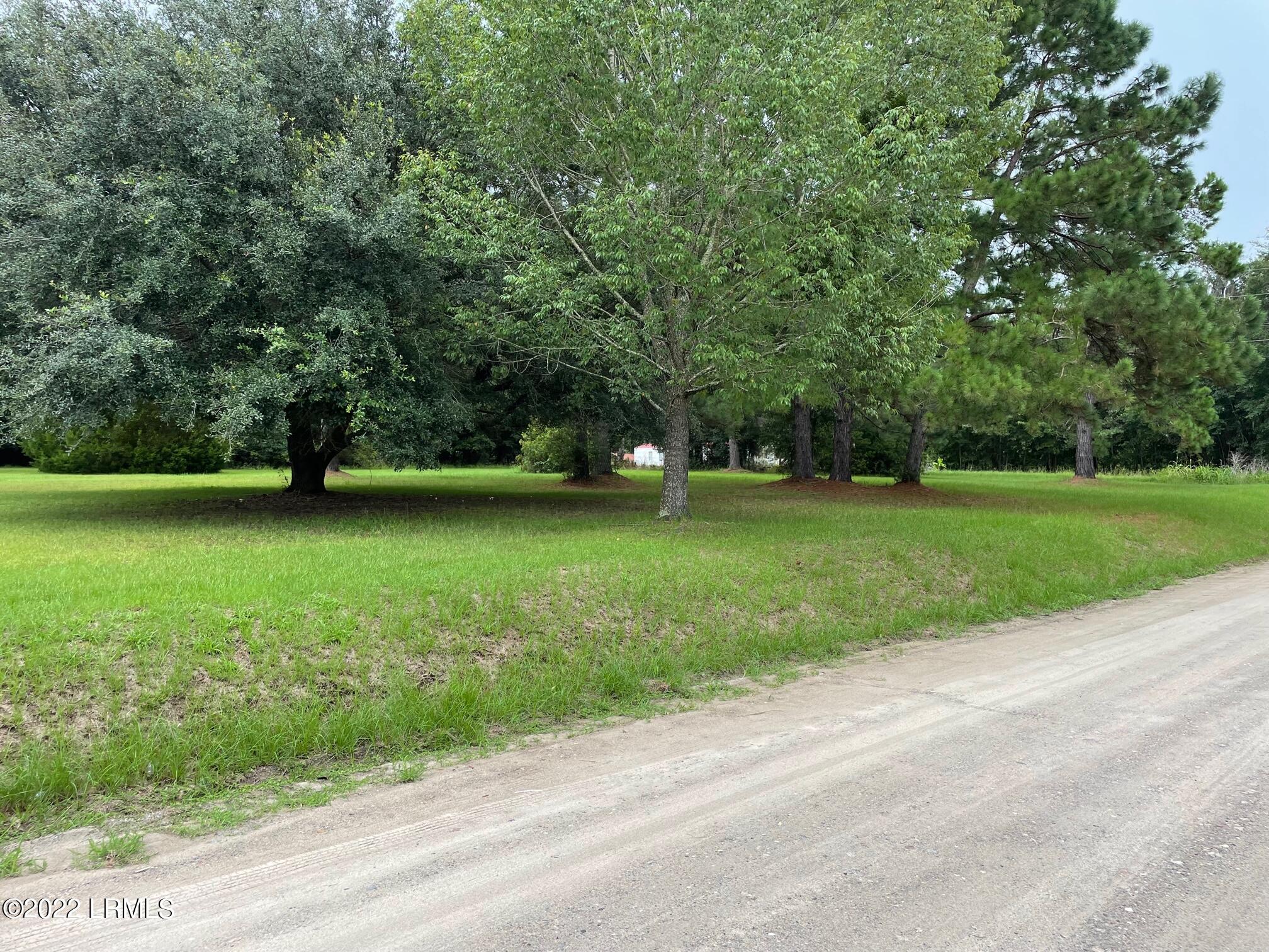 8 Jo Capers Road St. Helena Island, SC 29920 - Photo 2 of 3 IMG_1223