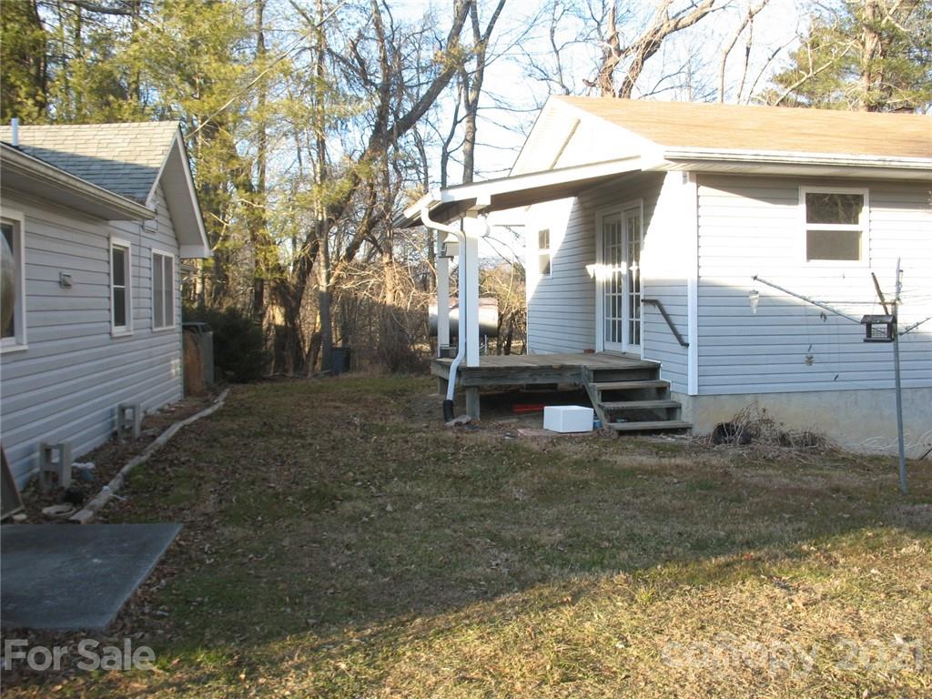 2060 Ridge Road Hendersonville, NC 28792 - Photo 11 of 21 a view of backyard with deck