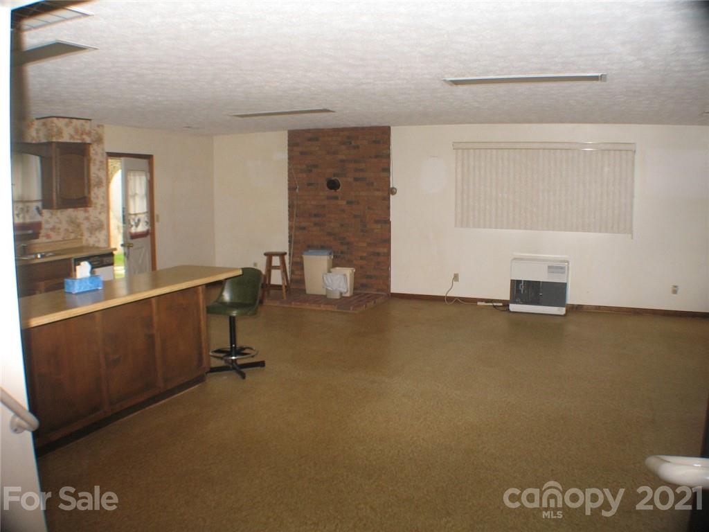 2060 Ridge Road Hendersonville, NC 28792 - Photo 6 of 21 a view of room with furniture