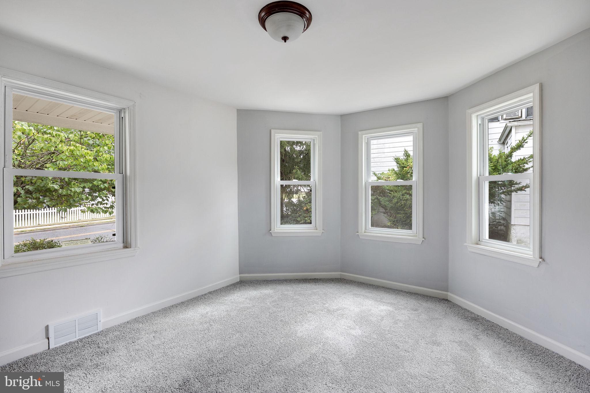 316 Cedar Avenue Pitman, NJ 08071 - Photo 13 of 37