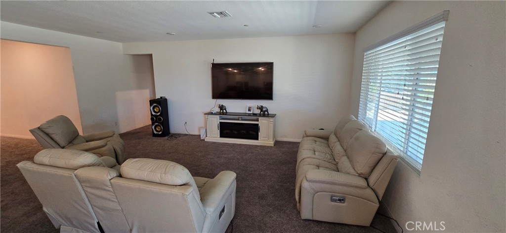 8221 Muir Lane Riverside, CA 92507 - Photo 5 of 31 Gallery Image 5