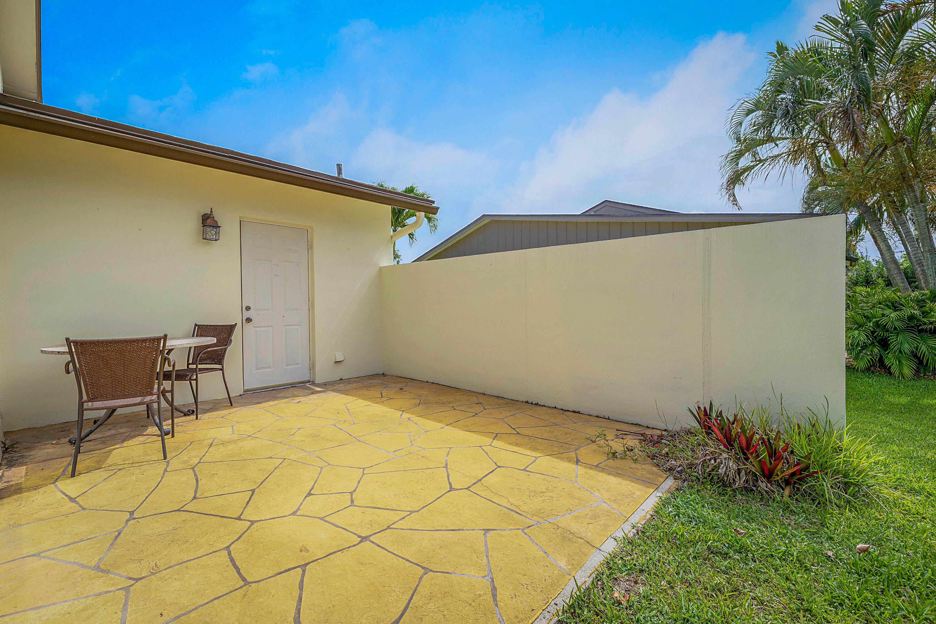 5231 Copperleaf Circle Delray Beach, FL 33484 - Photo 25 of 31 a view of outdoor space and yard