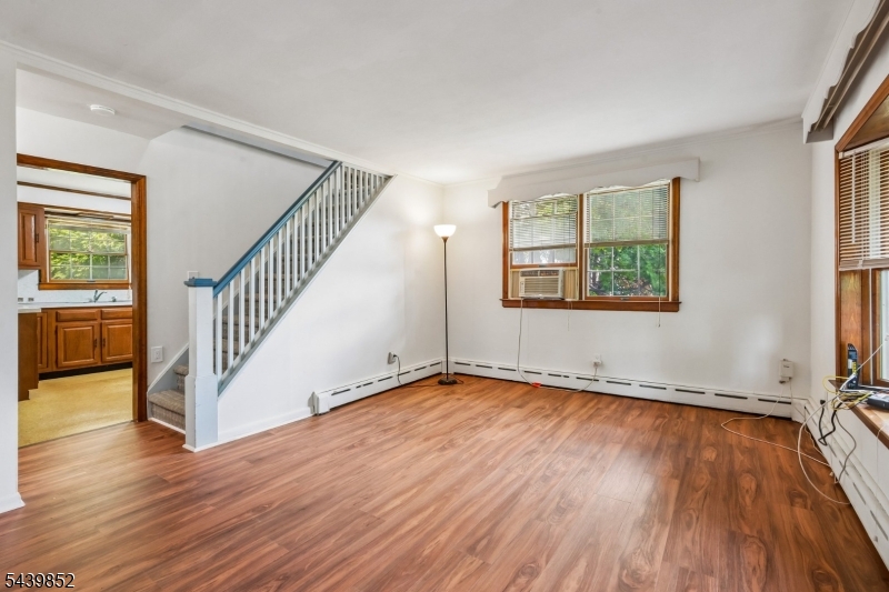 320 Redmont Road North Plainfield, NJ 07063 - Photo 5 of 24