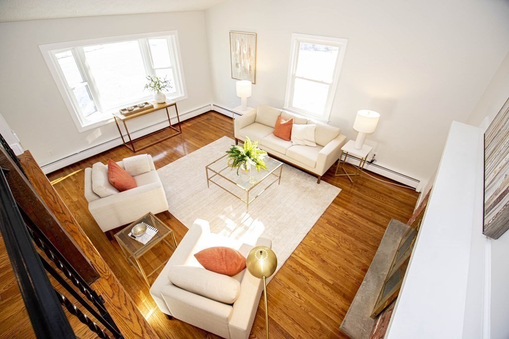 31 Pinewood Road Wellesley, MA 02482 - Photo 7 of 32