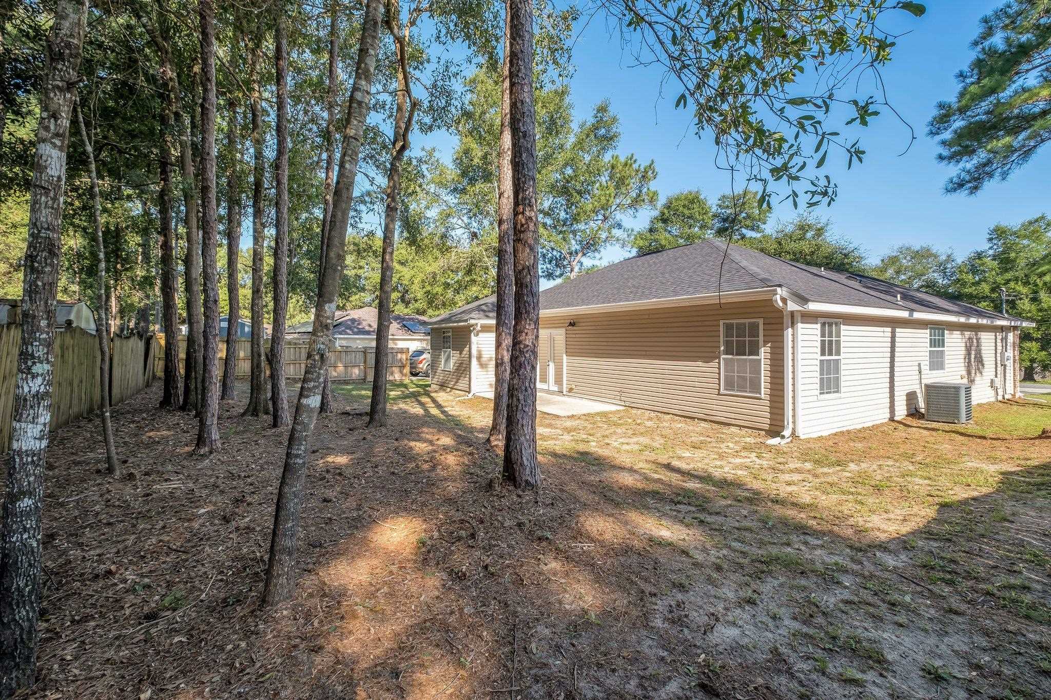 45 Sand Pine Circle Midway, FL 32343 - Photo 16 of 25