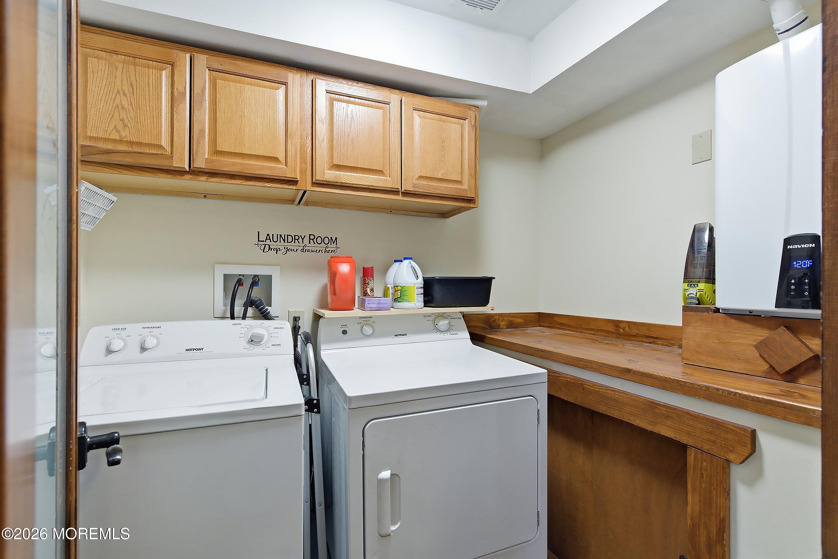 515 Carroll Fox Road Brick, NJ 08724 - Photo 44 of 60 a utility room with dryer and washer