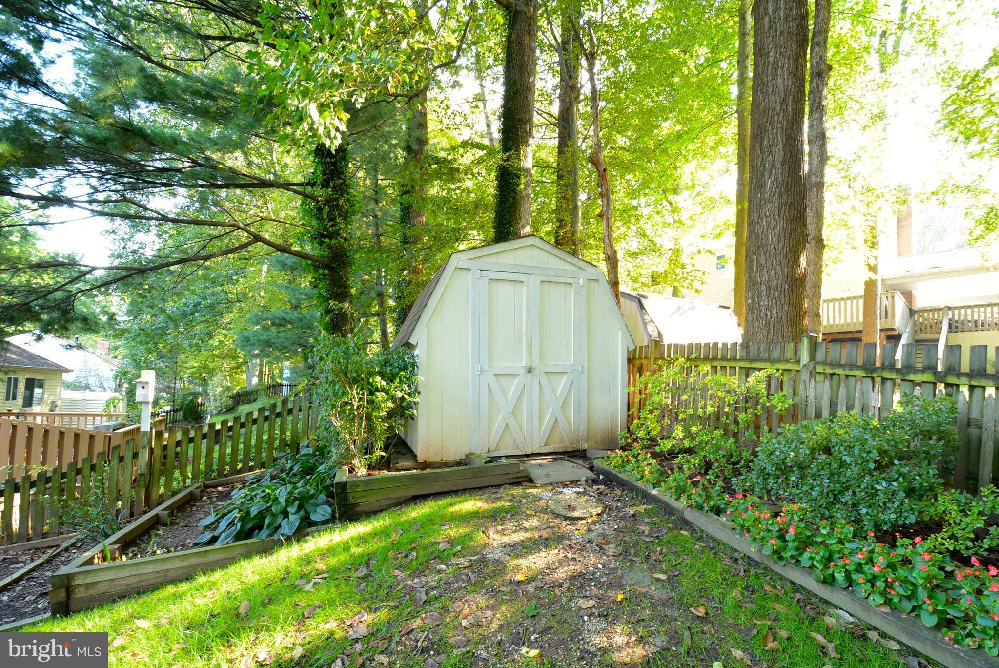 9017 Brook Ford Road Burke, VA 22015 - Photo 29 of 30 Shed