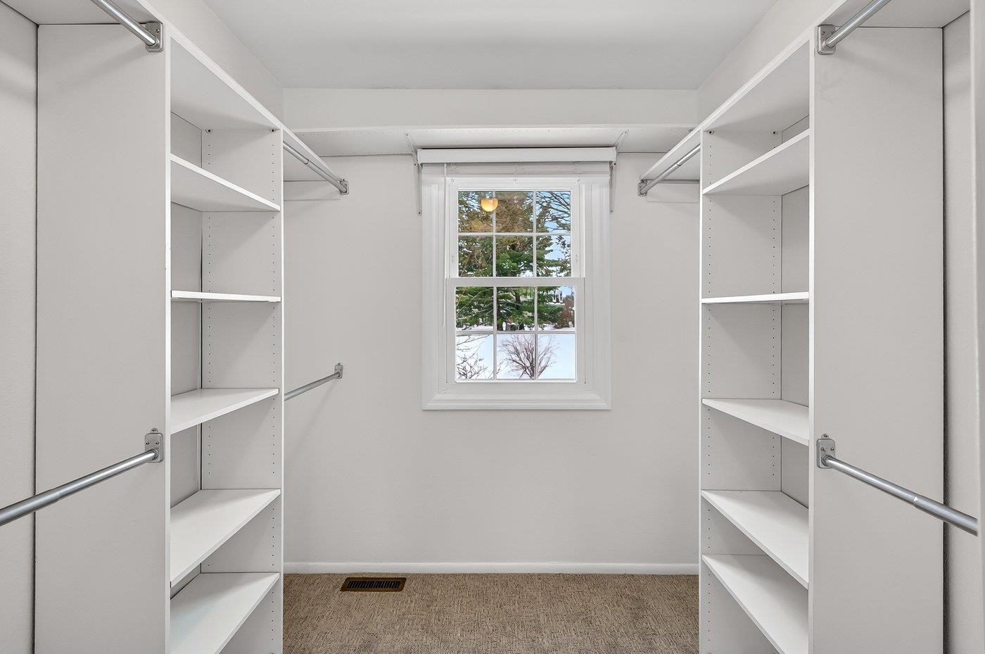 7312 Old Sauk Road Madison, WI 53717 - Photo 16 of 28