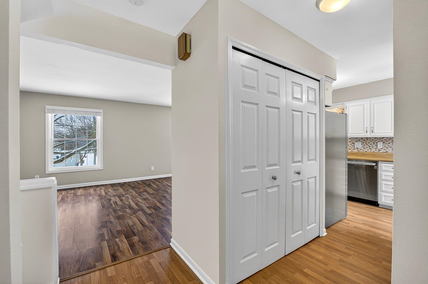 7312 Old Sauk Road Madison, WI 53717 - Photo 3 of 27