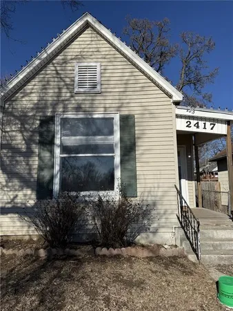 $98,000 | 2417 Charles Street, St. Joseph, MO 64501