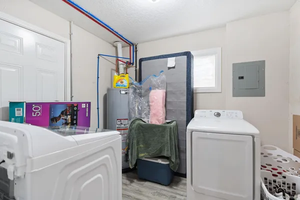 $110,000 | 1715 Fleetwood Avenue, Fort Wayne, IN 46803