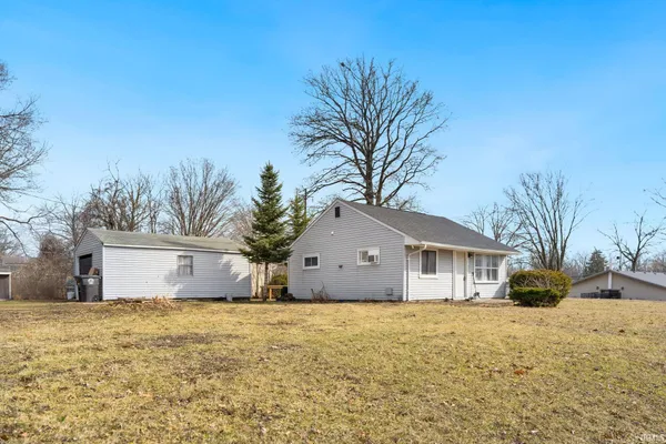 $110,000 | 1715 Fleetwood Avenue, Fort Wayne, IN 46803