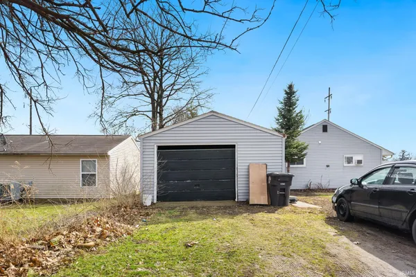 $110,000 | 1715 Fleetwood Avenue, Fort Wayne, IN 46803