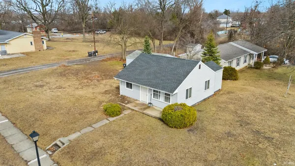$110,000 | 1715 Fleetwood Avenue, Fort Wayne, IN 46803
